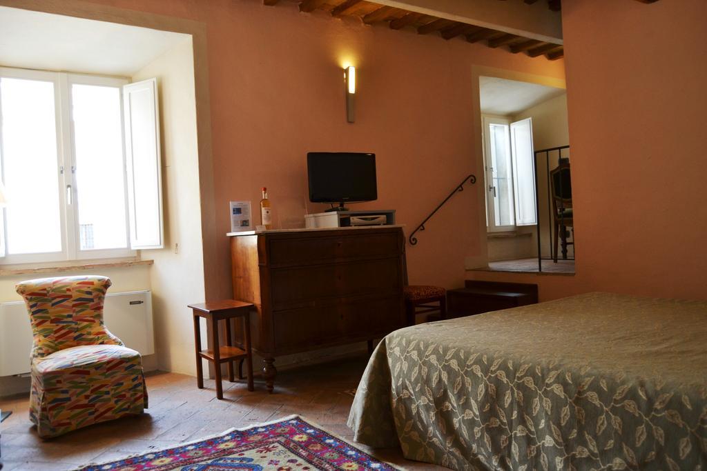 Casa Lemmi Pensionat San Quirico dʼOrcia Rum bild