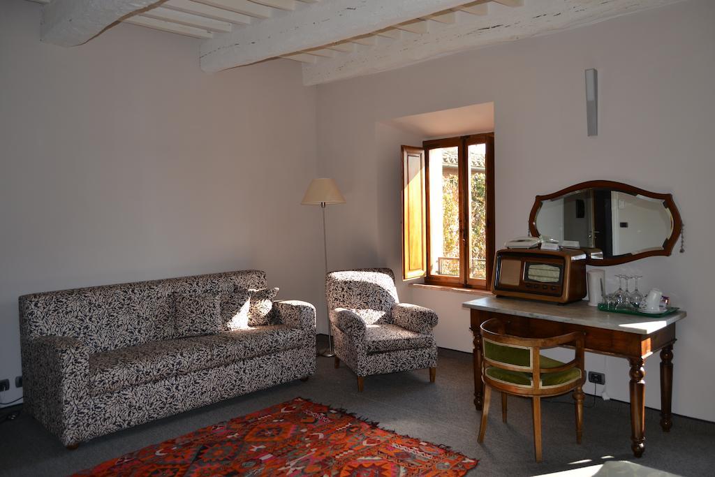 Casa Lemmi Pensionat San Quirico dʼOrcia Rum bild