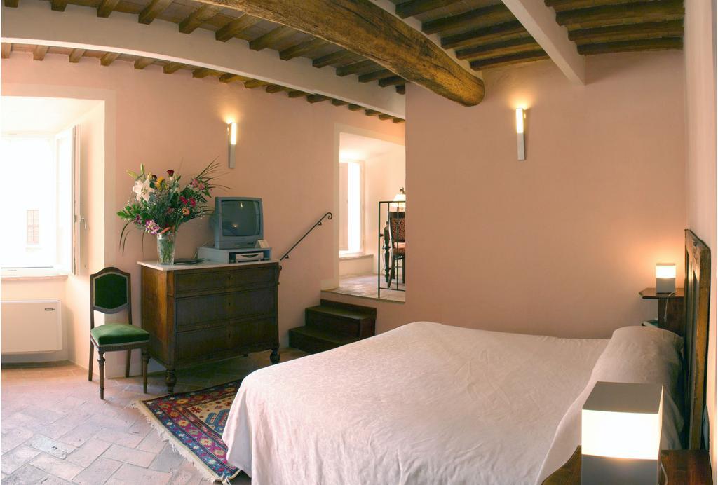 Casa Lemmi Pensionat San Quirico dʼOrcia Rum bild